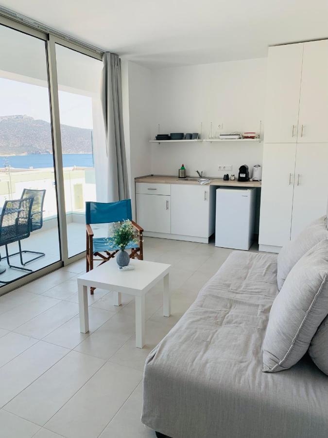 Ferienwohnung Caldera Blue Alikí Exterior foto